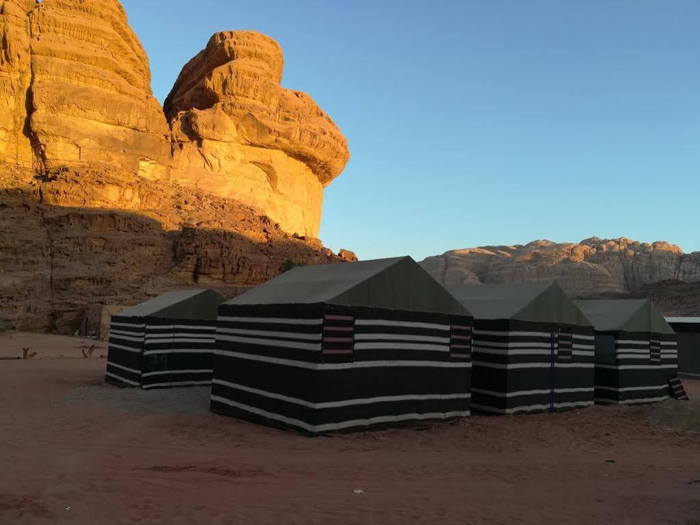 Hillawi Sand Rose Camp وادي رم المظهر الخارجي الصورة